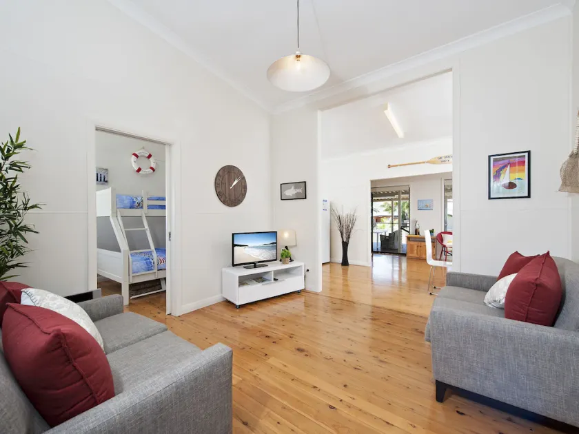 Fingal Beach Shack - Image 1