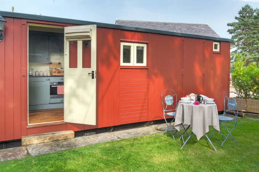 Quirky & Stylish Railway Carriage for 2 - Image 1