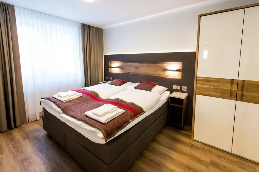 PREMIUM Apartments @ Monte Rosa - Image 1