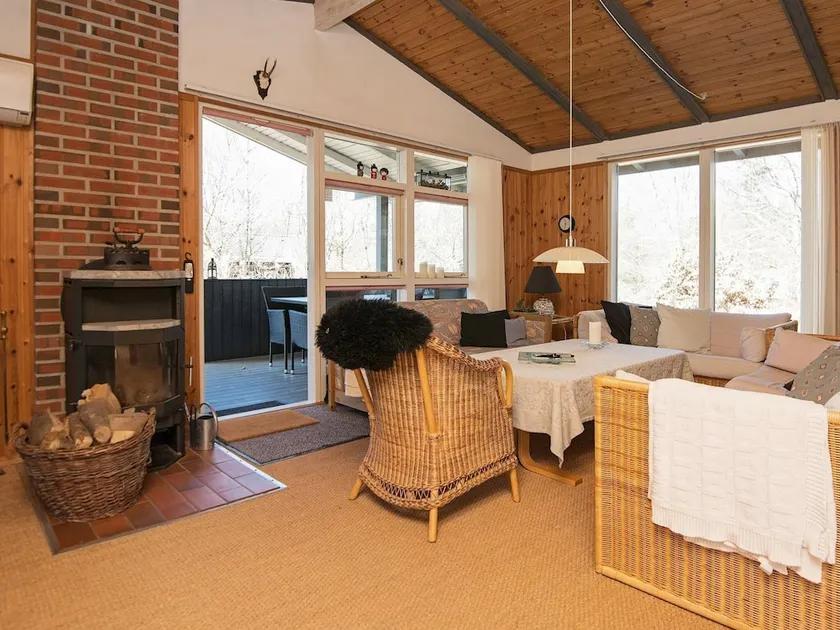 Beautiful Holiday Home in Glesborg With Terace - Image 1
