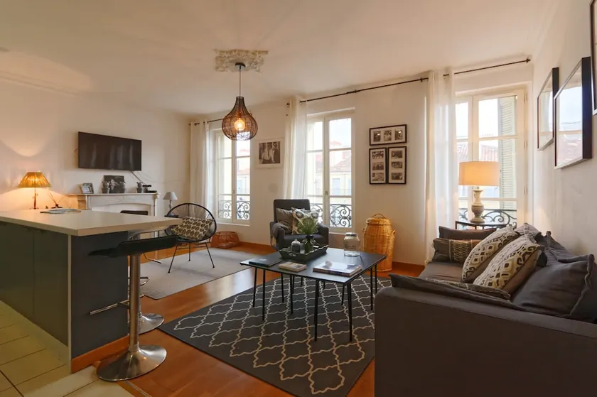 République Appartement luxe privé - Image 1