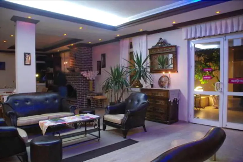 Cinar Apart Hotel - Image 1