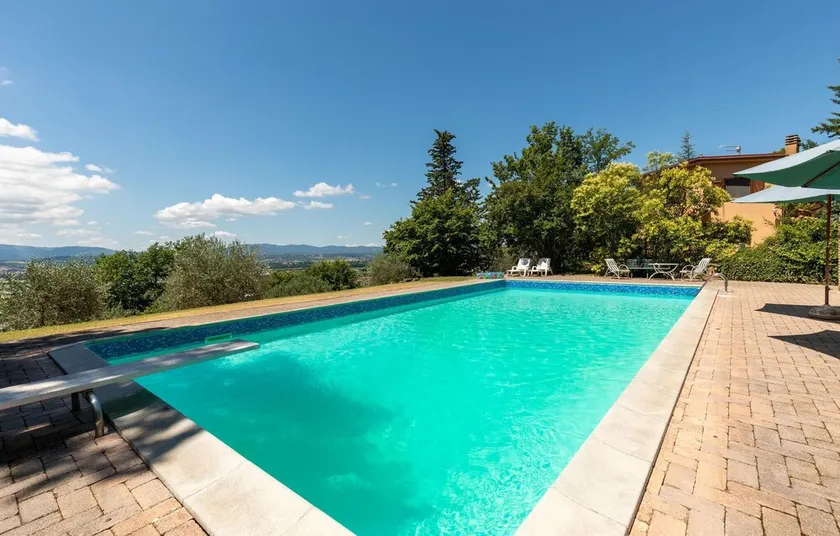 Stunning Home in San Giustino PG With 4 Bedrooms, Wifi and Outdoor Swimming Pool - Image 1
