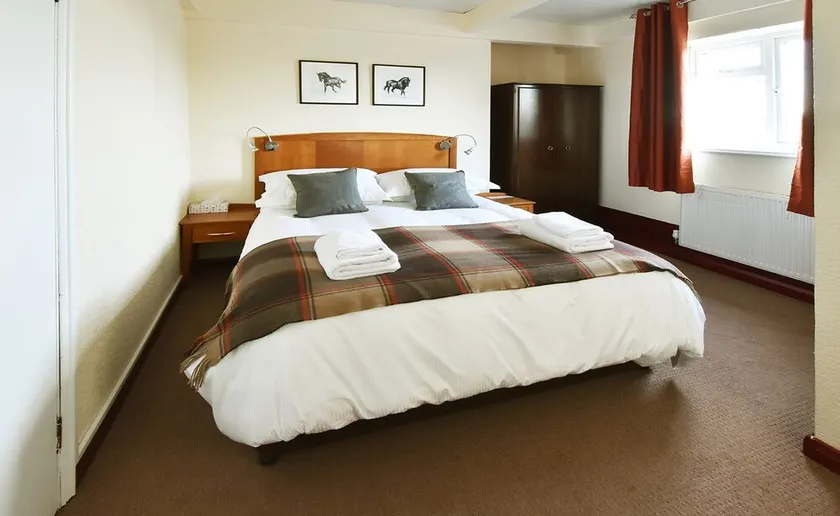 Harrogate Country B&B - Image 1