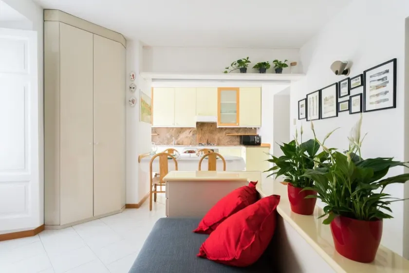 Porta Torre Family's Place by RentAllComo - Image 1