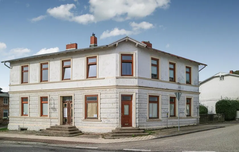 Awesome Apartment in Rügen Sassnitz With 1 Bedrooms - Image 1