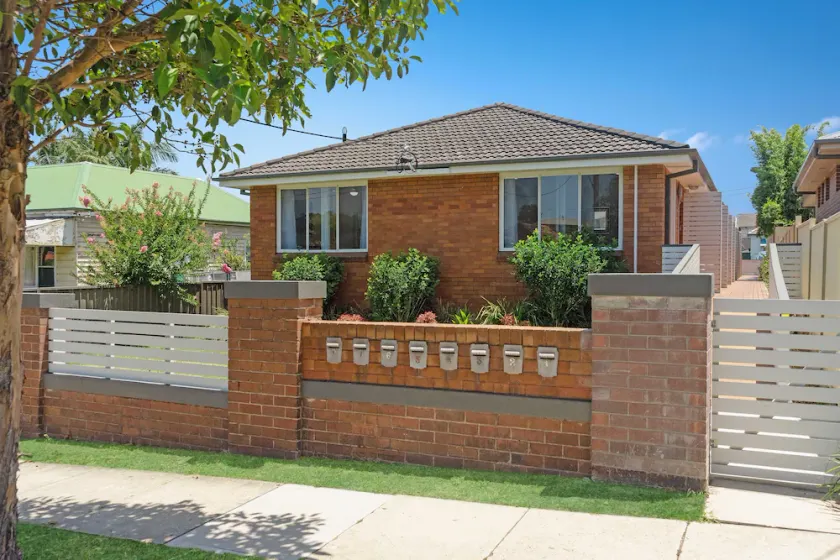 Mayfield Short Stay Apartments - Image 1