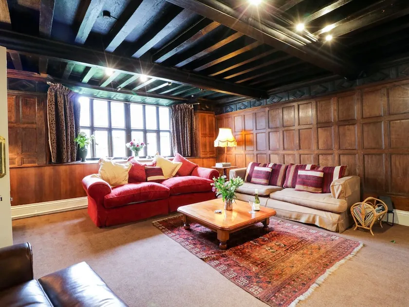 Middle Coombe Farm - Image 1