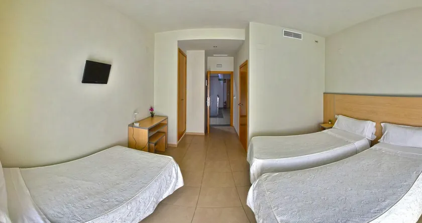 Hostal Manuela - Image 1