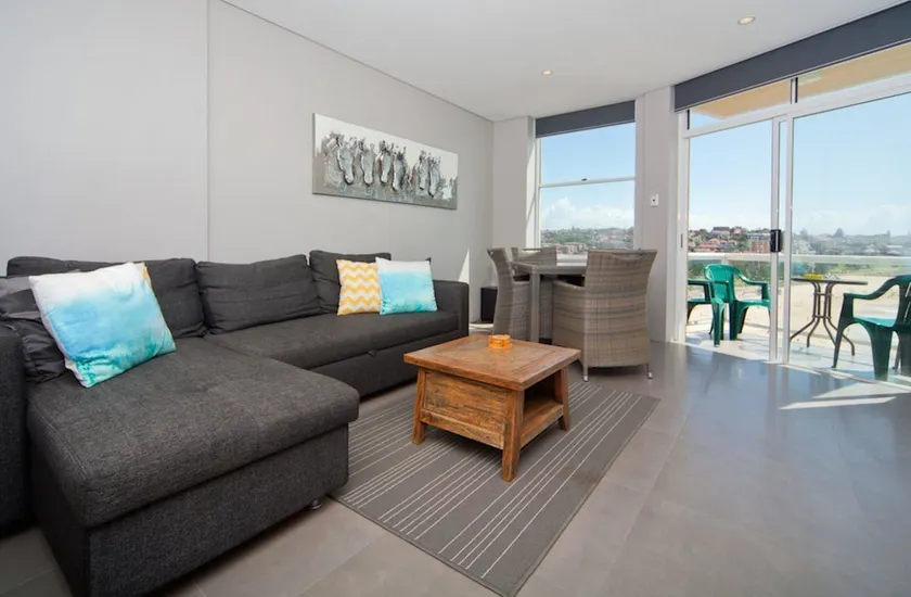 WT21 Gorgeous Coogee Views 2 beds - Image 1
