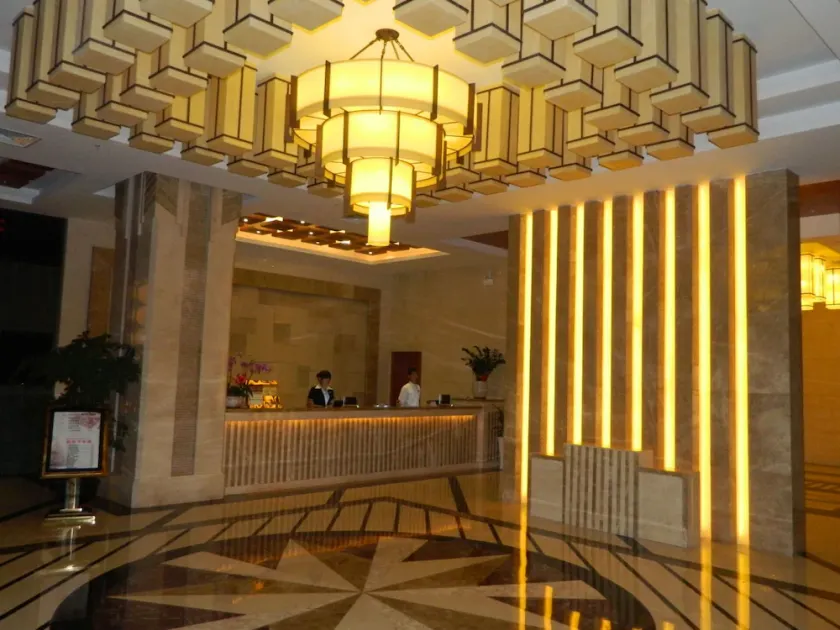 zhaona • Guofeng Intelligent Hotel - Image 1