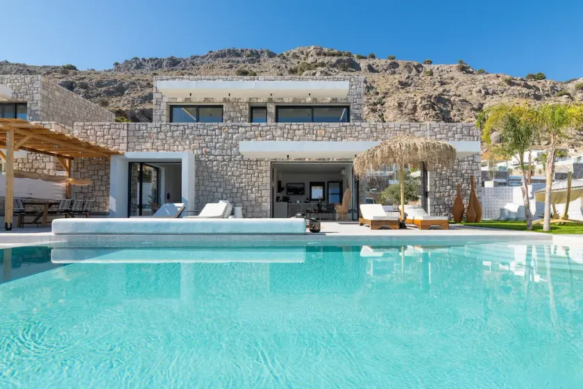 Lido Blue Villa - Image 1