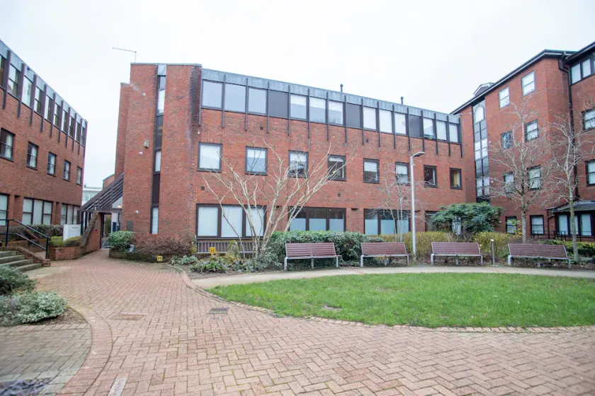 Pembroke House Apartments - Parking - Image 1