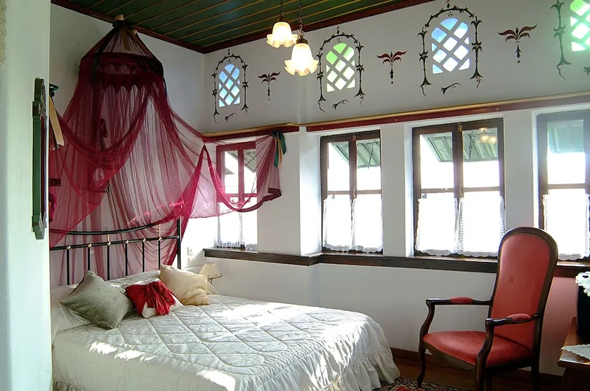 Glorious Peleys Luxury Castle - Image 1