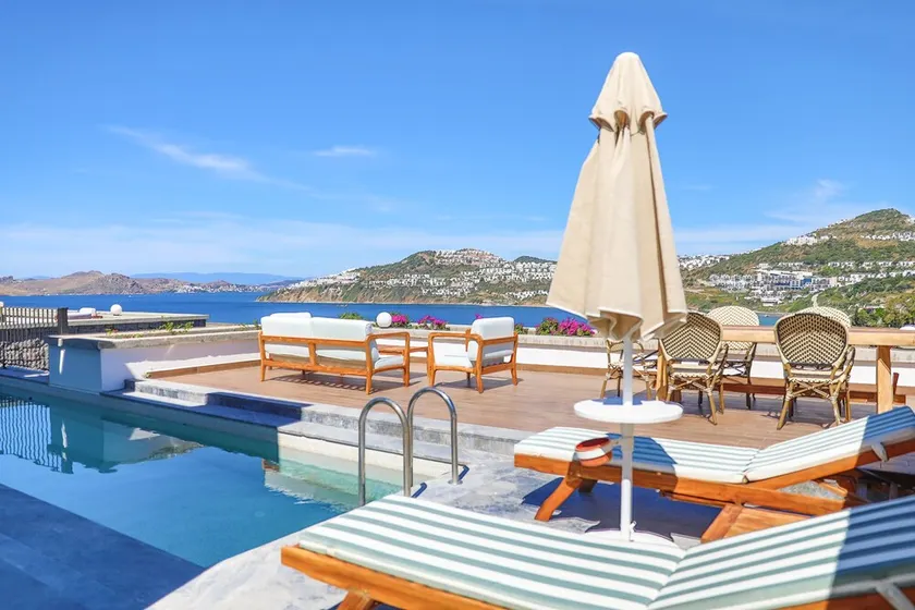 Villa 3 Bedrooms with Private Pool - Image 1