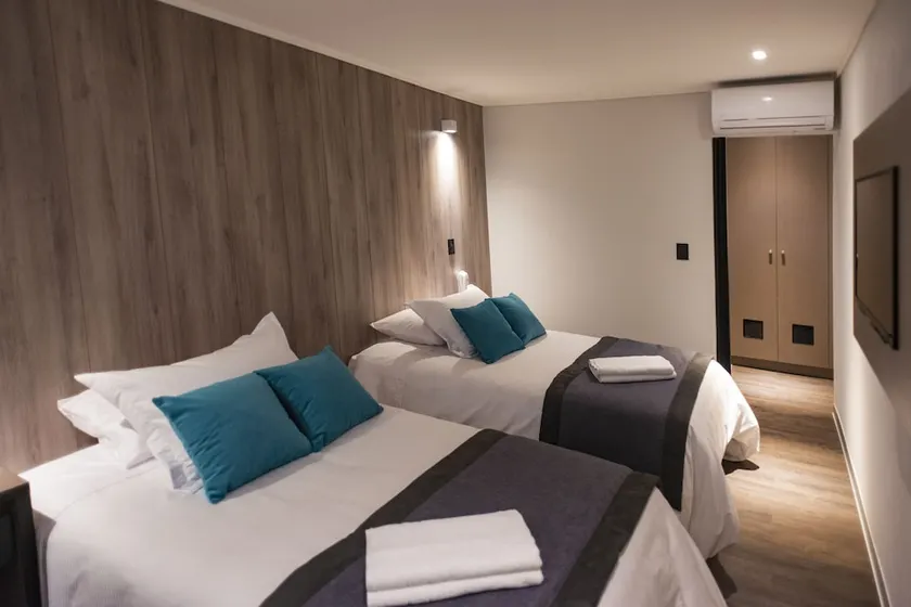 Hotel H9 - Image 1