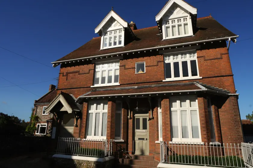 Old Town Hall House - Image 1