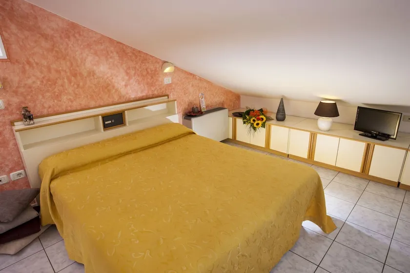 Hotel Locanda Rosy - Image 1