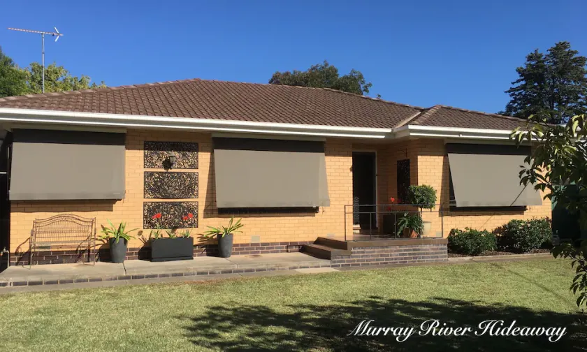 Murray River Hideaway - Image 1