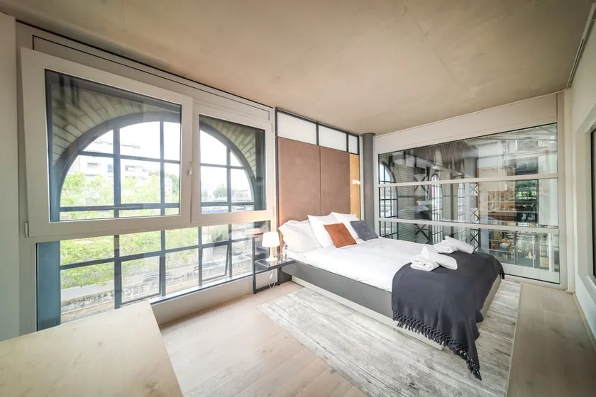 Luxurious City Centre Apartment Vevey - Image 1