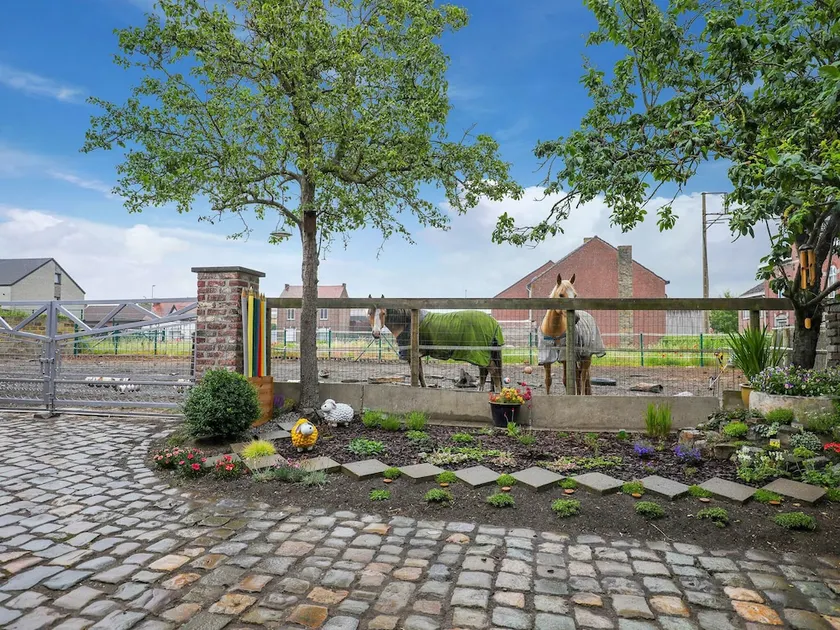 Welcoming Apartment in Borgloon Near Forest - Image 1