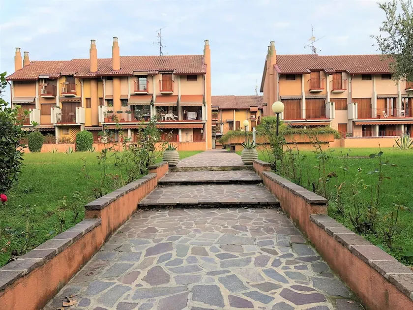 Desenzanoloft – 5 Star Sirmione - Image 1