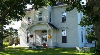 Florentine Manor Heritage B&B - Image 1