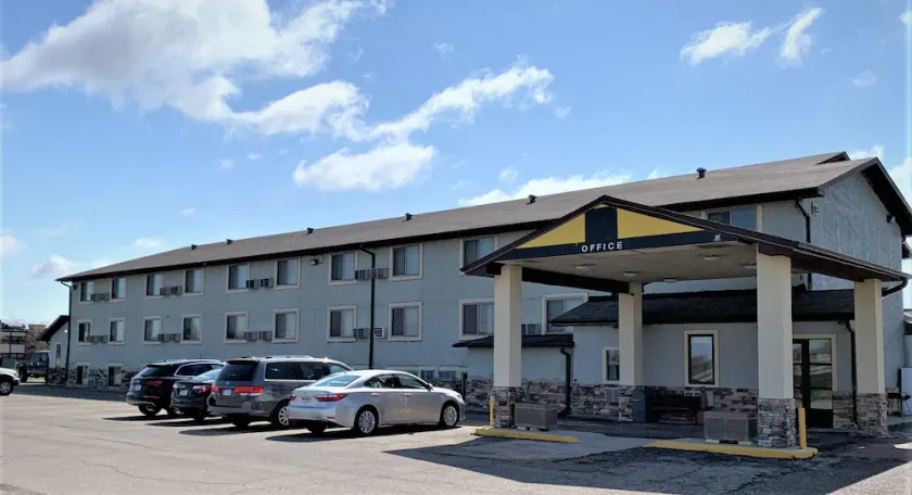 Yankton Inn - Image 1