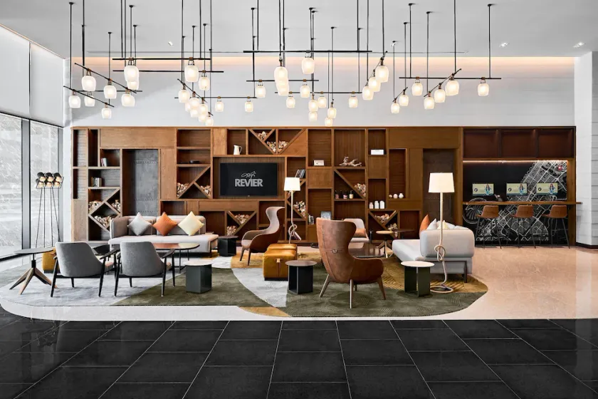 Revier Hotel Dubai - Image 1