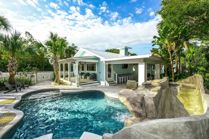 Summer House by Siesta Key Luxury Rental Properties - Image 1