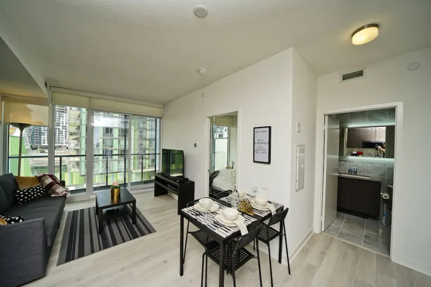 The Wharf Boutique Suites - Image 1