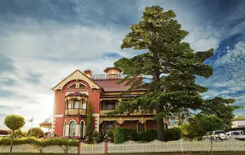 Historic Stannum House - Image 1