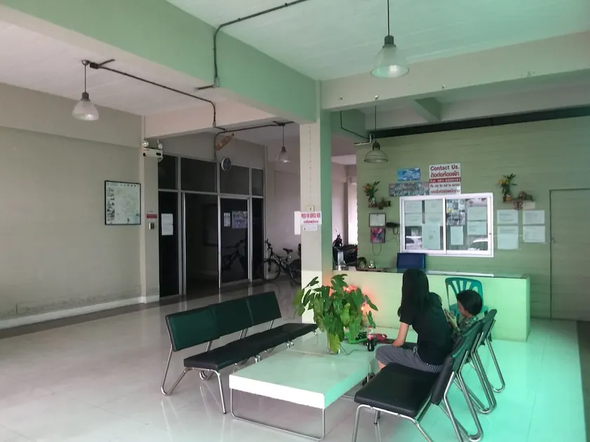 Ekkamon Mansion - Image 1