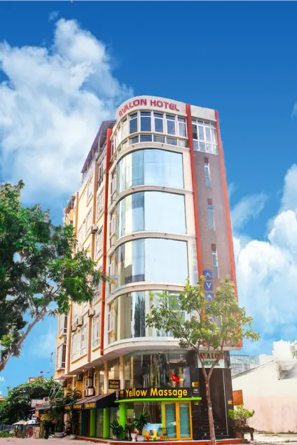 Avalon Hotel Danang - Image 1
