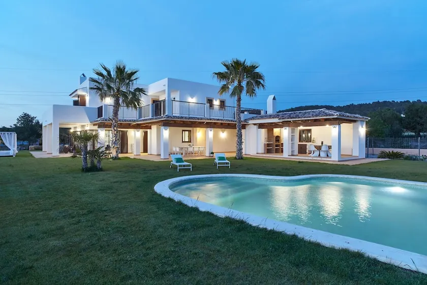 Villa White Duke - Image 1