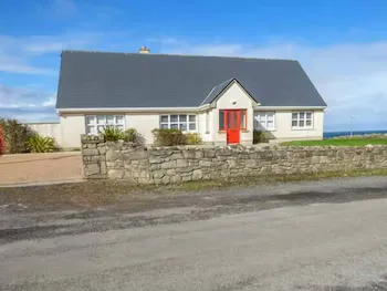 Sunset Beach Cottage - Image 1