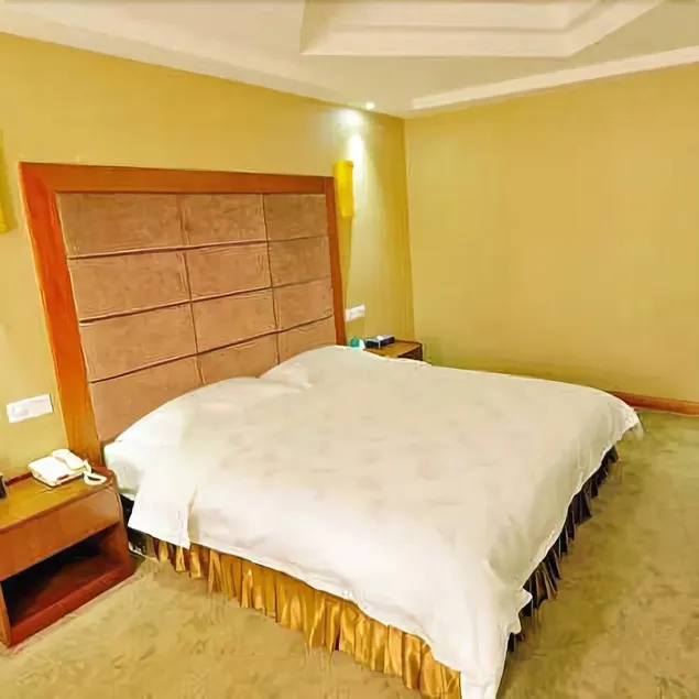 Longjinjia Hotel - Image 1