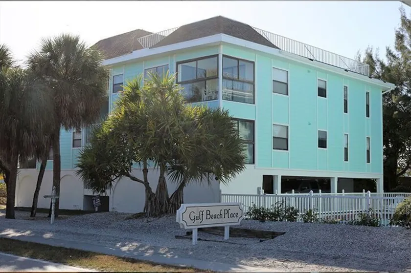 Gulf Beach Place - Image 1