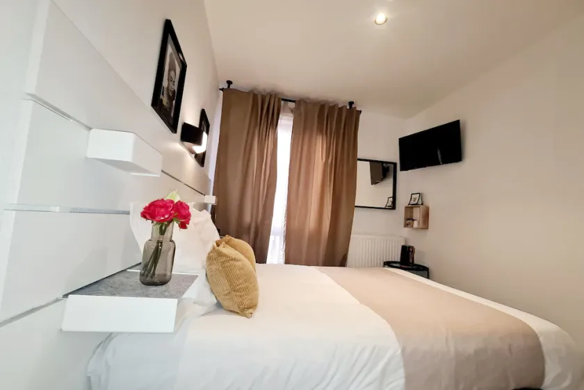 Hotel le 23 - Image 1