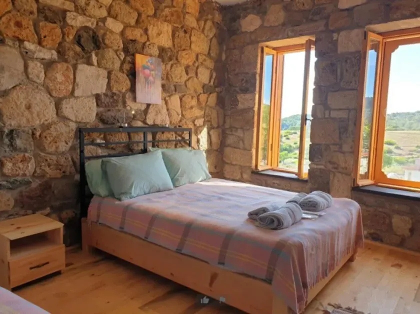 Hotel Room Close to Assos Ancient City in Ayvacik - Image 1