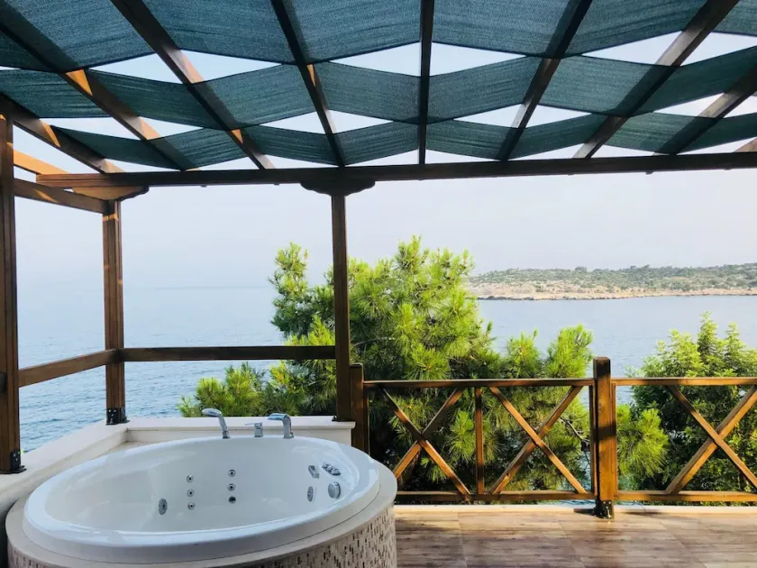 Villa Zeus Otel - Image 1