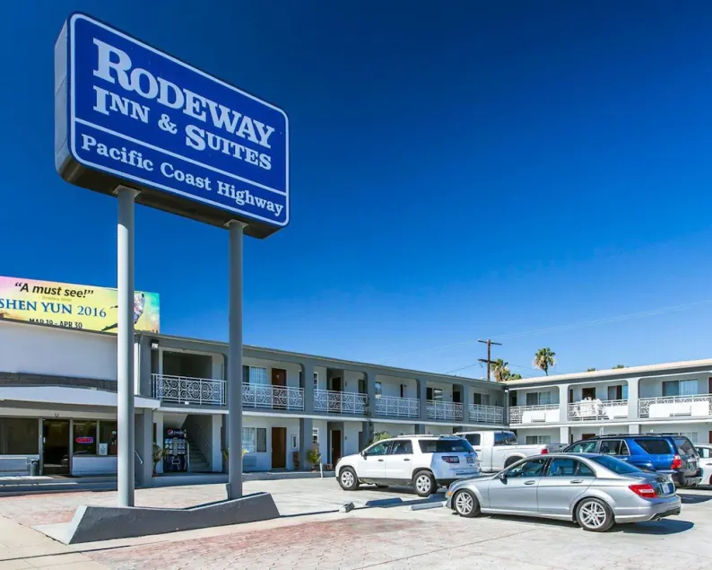 Rodeway Inn & Suites Pacific Coast Highway - Image 1