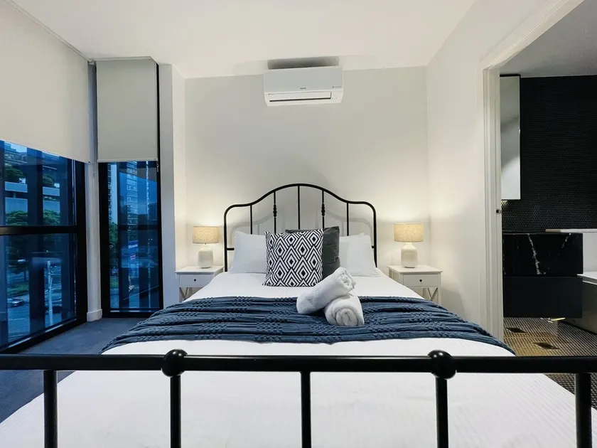 Mega Style Apartments Fitzpatrick - Image 1