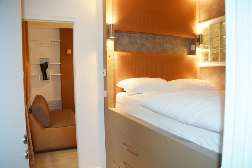 Grenelle Your Home in Paris - Image 1