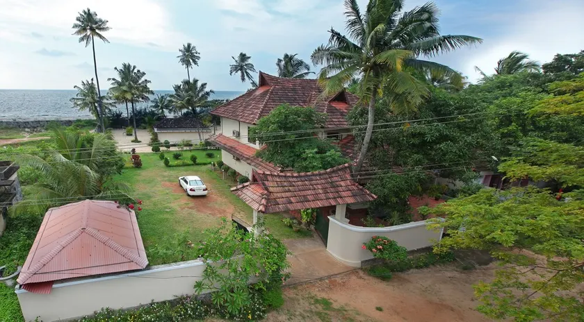 Casamaria Beach Resort - Image 1