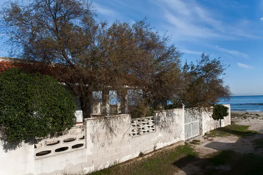 Beach house, direct access to sea, in Spiaggiabella, 3 bedrooms m701 - Image 1