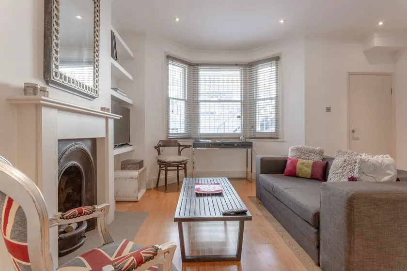 Spacious 1 Bedroom Flat in Fulham - Image 1