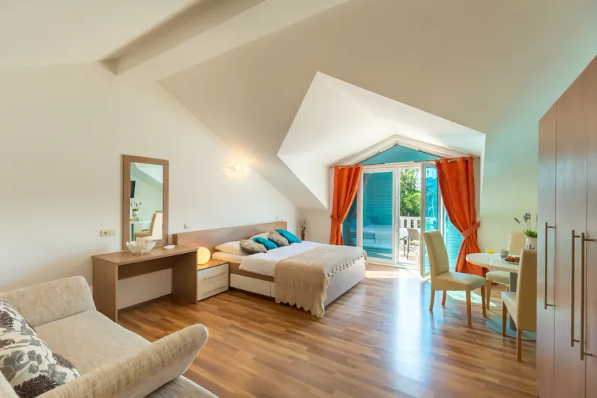 Villa Vinka - Image 1