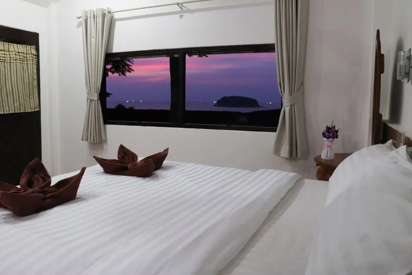 Cool Breeze Bungalows - Image 1