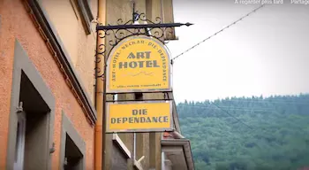 Die Dependance - Image 1